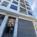 Chic Palmier - Heart Of Town